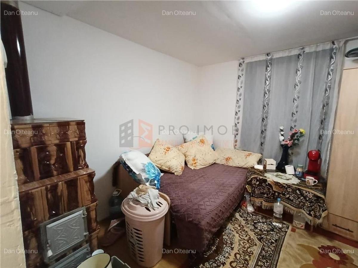 Casa batraneasca zona Niscov - 1