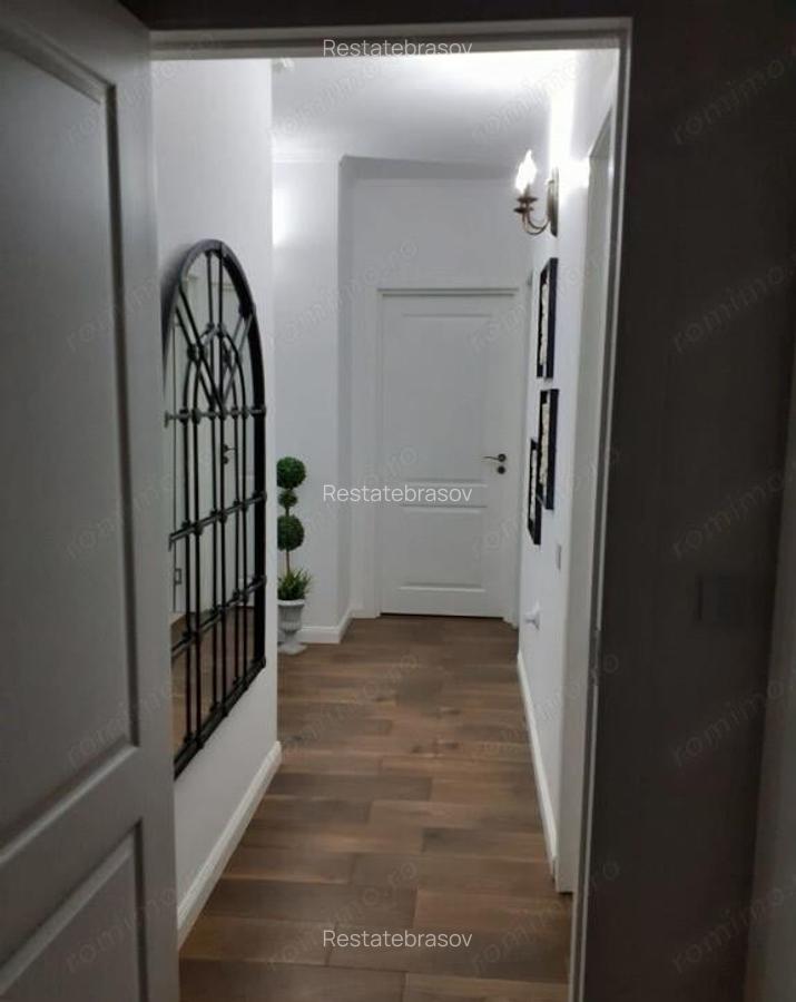 Apartament cu 3 camere de vanzare zona Grivitei - 2