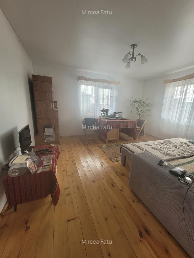 Casă cu 3 camere în Vest - 5