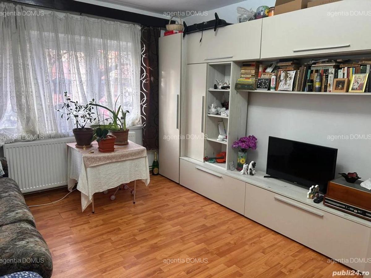 2 decomandate 1MAI ,parter,centrala noua. - 2