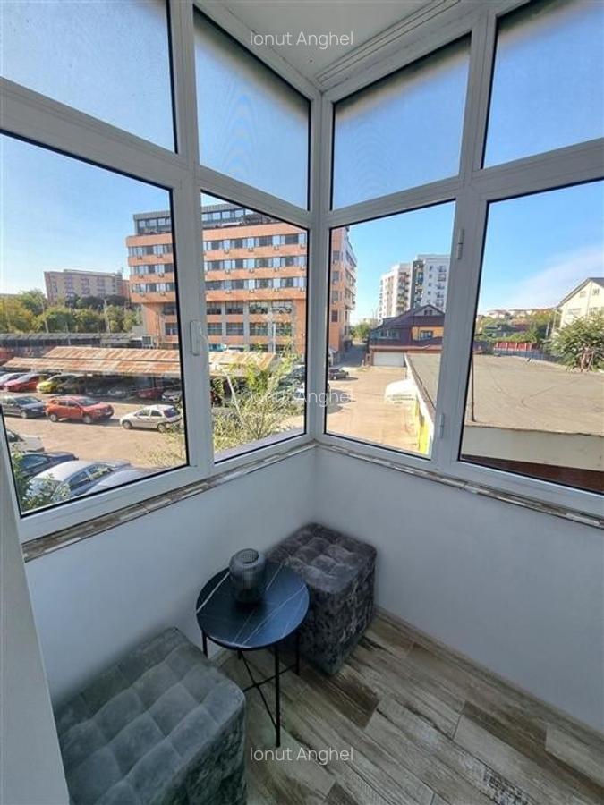 Apartament doua camere decomandat - etajul 1 - geam la baie - mobilat si utilat - 7