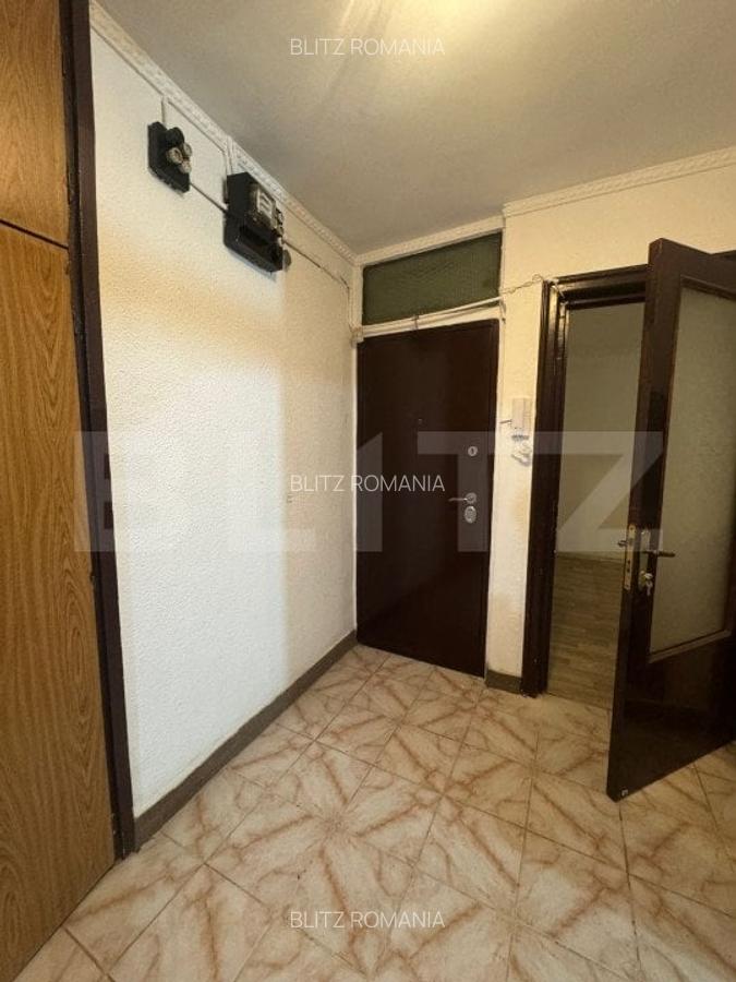Apartament de vanzare, cu 3 camere, 70 mp, zona Piata Rahova - 14