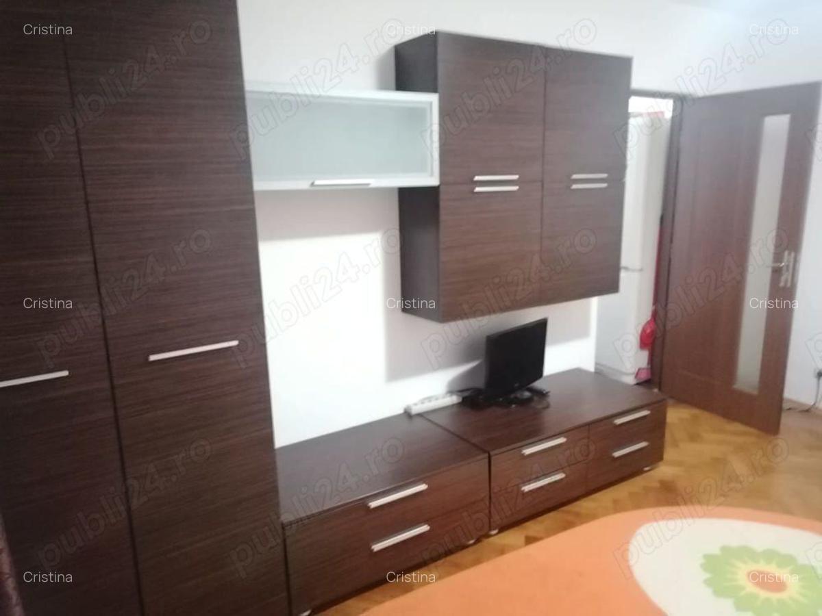 Inchiriez apartament cu o camera - 8