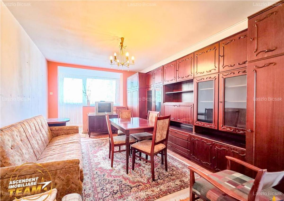FILM!Apartament 2 camere, rezidential, etaj1, Sfantu Gheorgh - 1