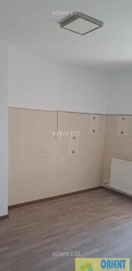 Soveja, 2 camere, centrala gaze, vanzari Constanta - 12