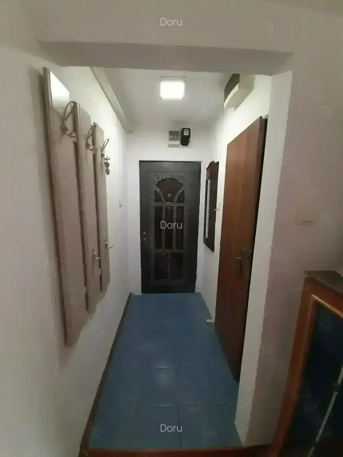 Inchiriez apartament cu doua camere. - 7