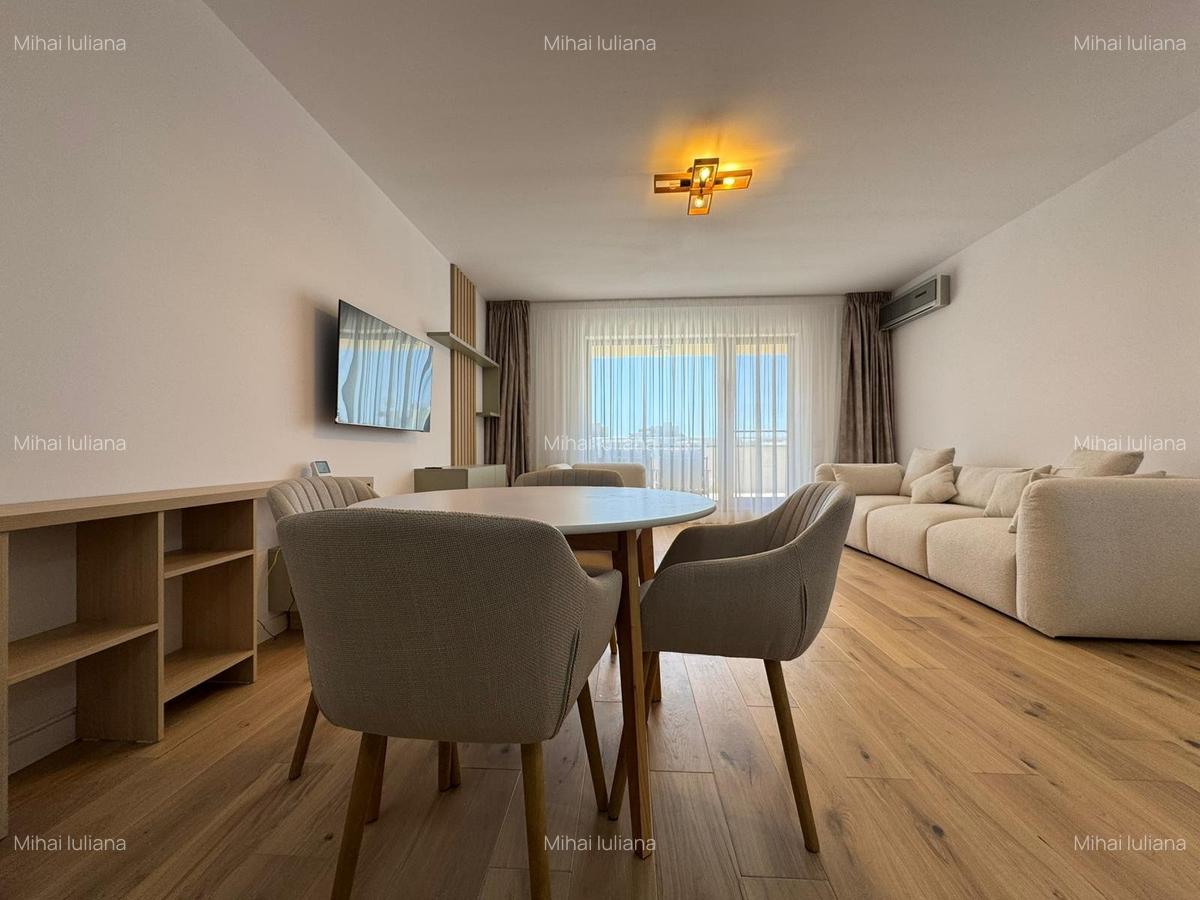 Inchiriere apartament cu 3 camere mobilat si terasa generoasa -Herastrau-nou! - 11