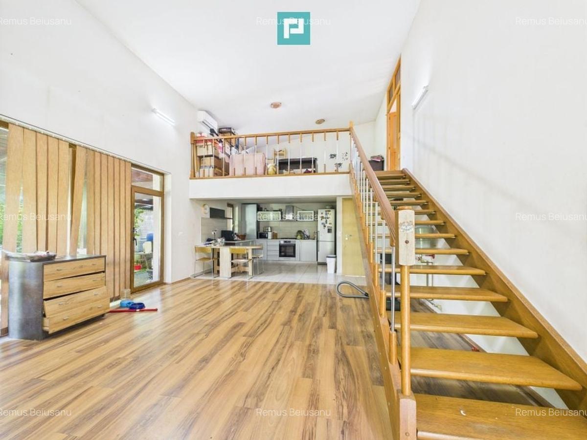 Casă în Mehala - Ideală pentru două familii - 1