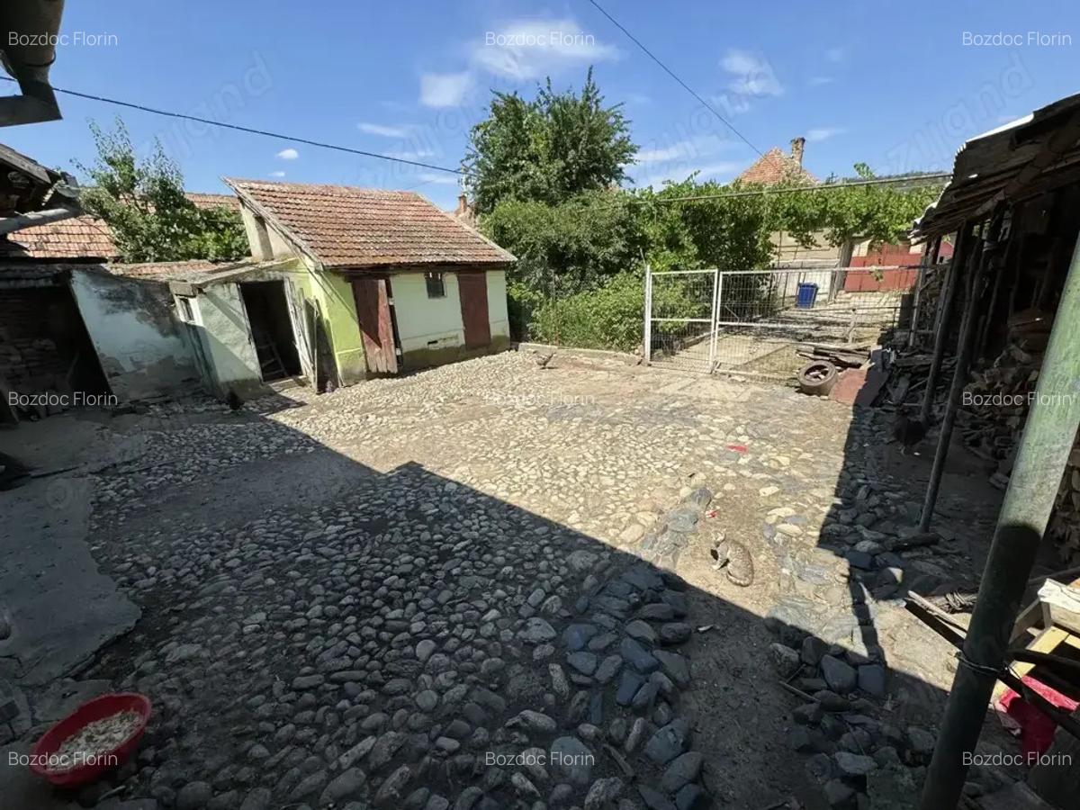 Casa de vanzare in centrul localita?ii Ve?tem direct de la proprietar! - 8