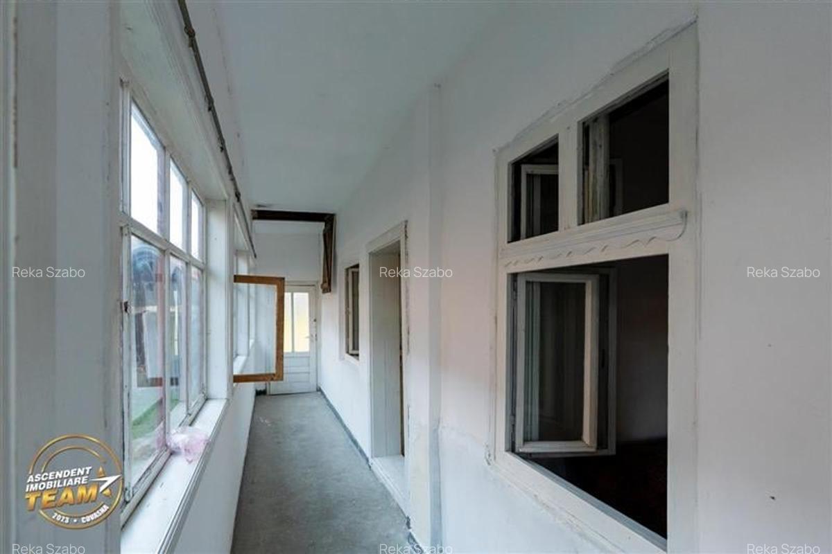FILM! De vanzare casa traditionala, cu dependinte si facilitati, in Bretcu, Cova - 3