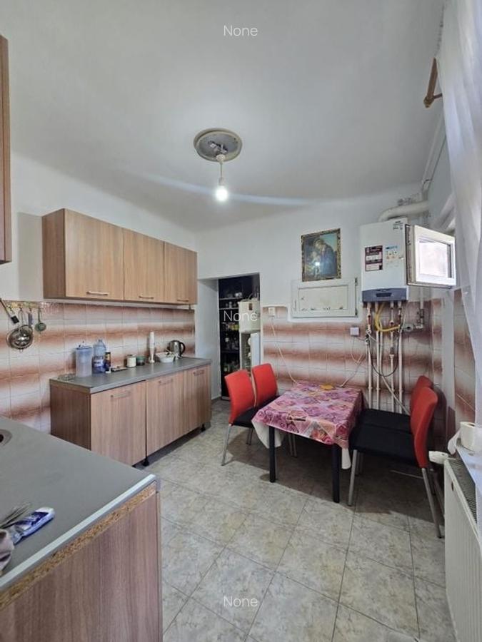 Inchiriere Garsoniera in zona Parcul Carol Cutitul de Argint - 8