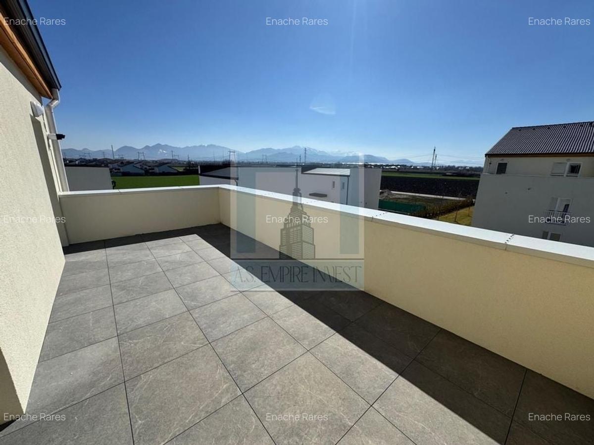 Apartament cu 3 camere decomandat în Sânpetru - 2