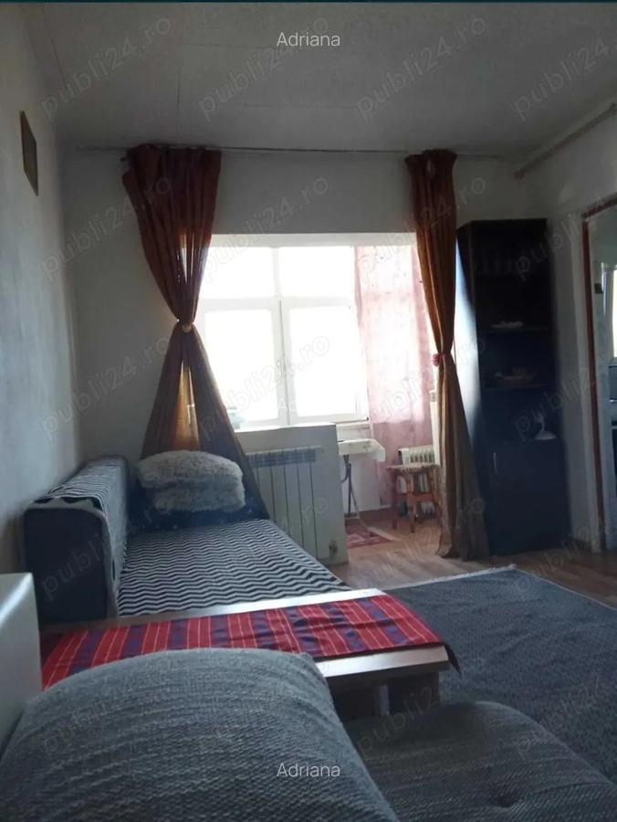 Inchiriez garsoniera - 3