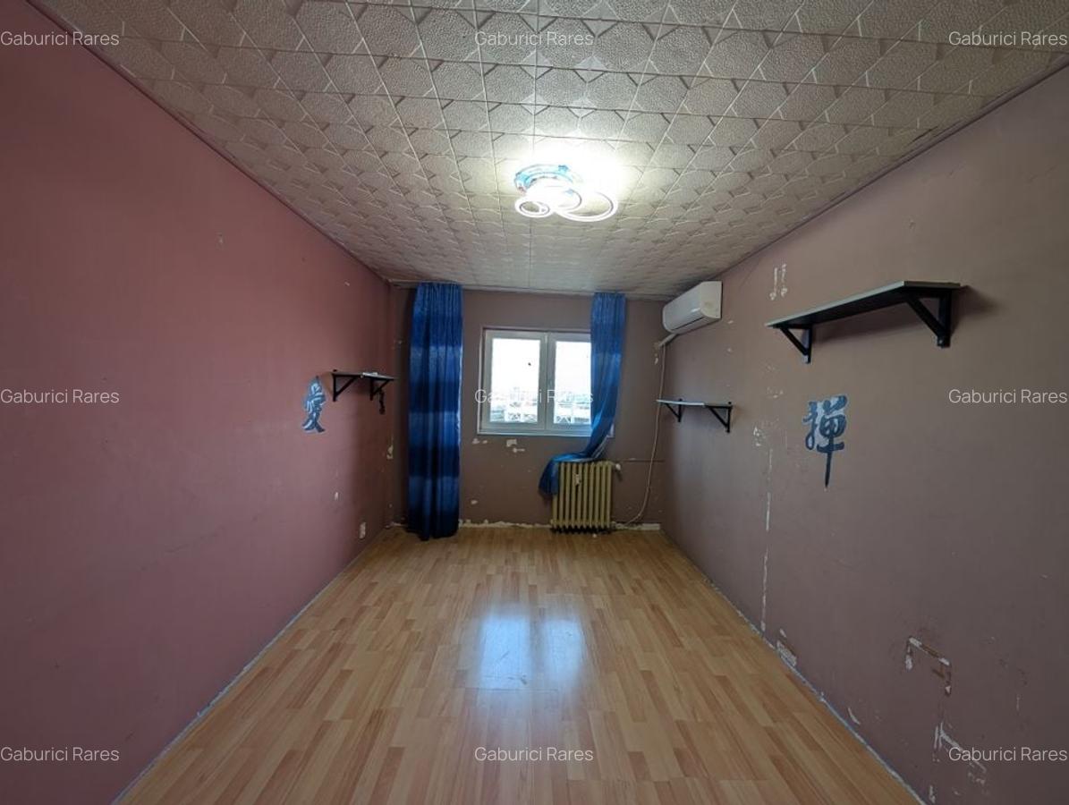 3 Camere Giulești, 60mp, Vedere Panoramică, Total de Renovat - 5 3 Camere Giulești, 60mp, Vedere Panoramică, Total de Renovat - 5