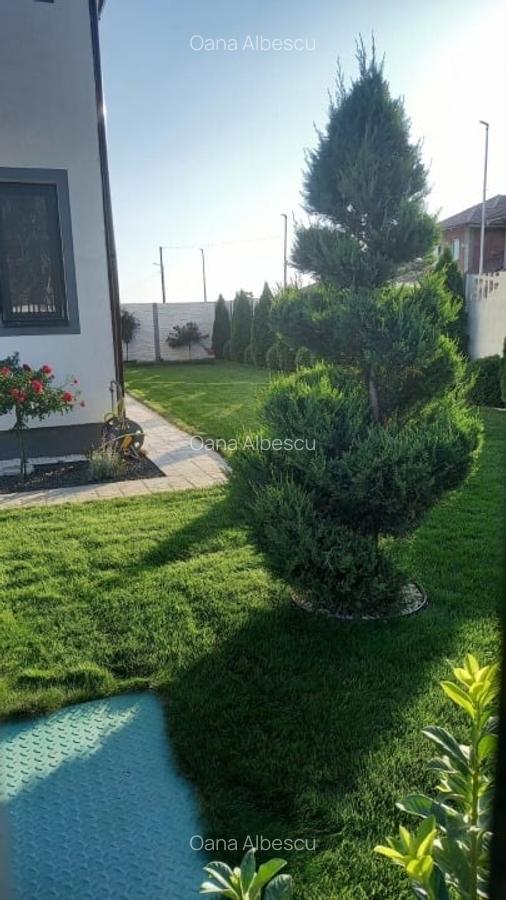 Proprietar - vând 1/2 duplex cu garaj - 3