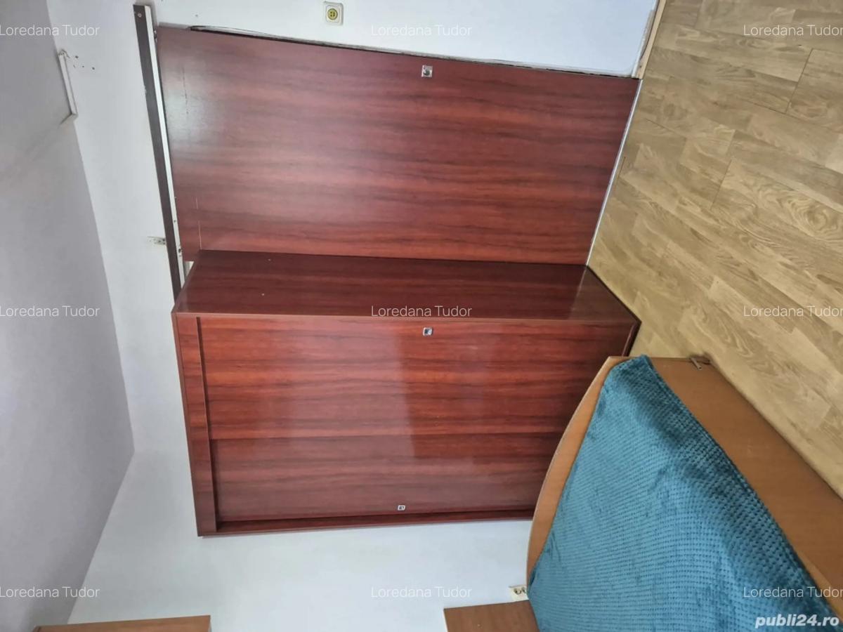 De inchiriat - 10 De inchiriat - 10