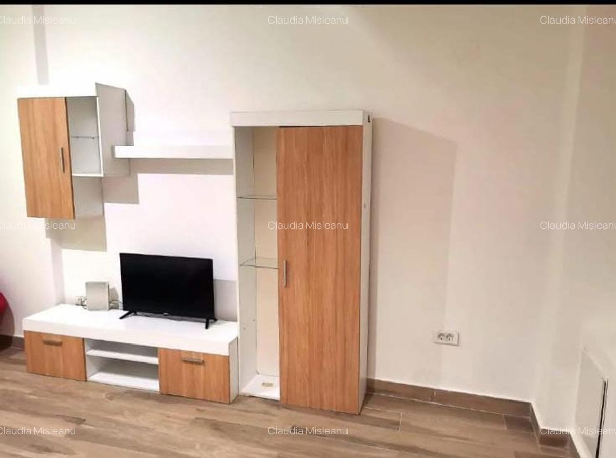 Garsonieră de vânzare – 40.000 € – Str. Tineretului 85, demisol - 4