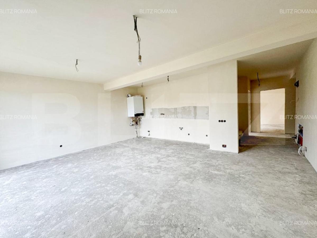Casa semifinisata cu curte de 357 mp, 159,2 mp utili si priveliste superba - 9 Casa semifinisata cu curte de 357 mp, 159,2 mp utili si priveliste superba - 9