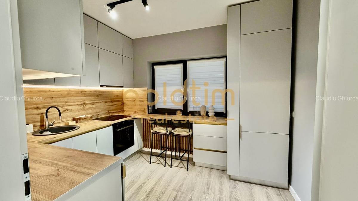 PIPERA PLAZA/SUPERB/LUMINOS/CRYSTAL NORTH/TERASE GENEROASE - 15