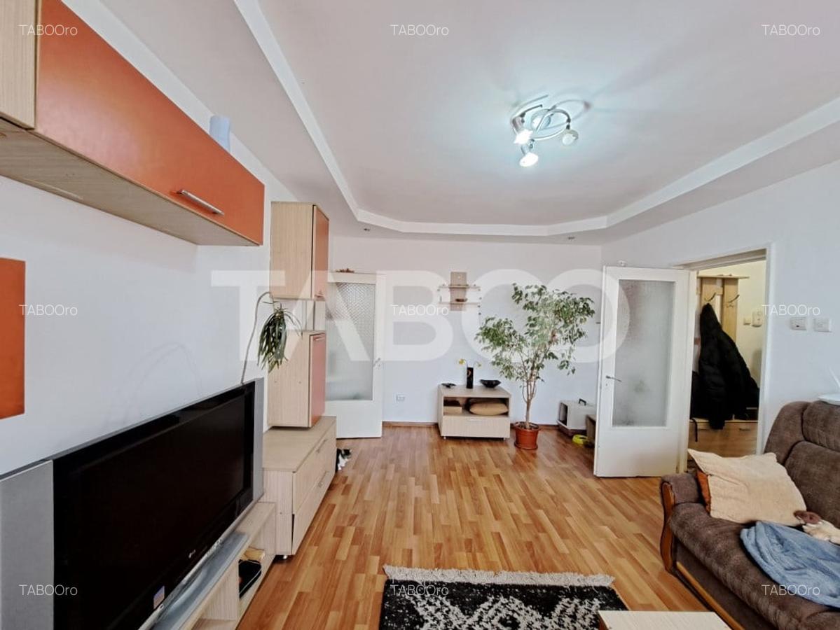 Apartament 2 camere pivnita balcon vedere la Bulevardul Mihai Viteazul - 2