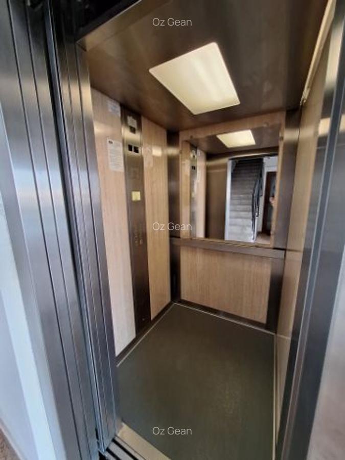 APARTAMENT LUX - BLOC STRADAL- BABA NOVAC 169 BL C1 - TOTUL NOU - CU LIFT - 4