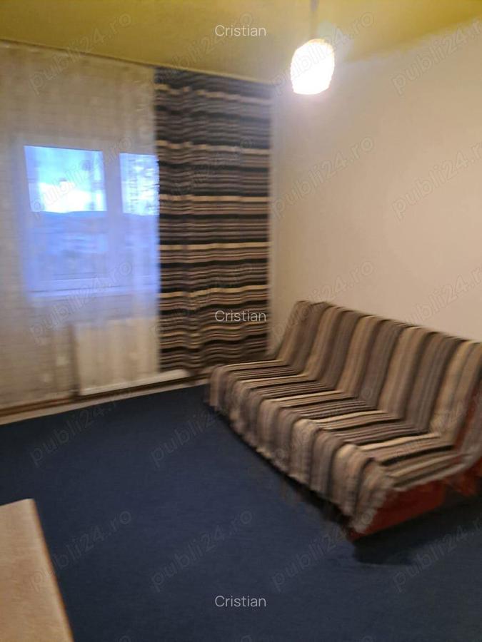 Vanzare apartament 2 camere - 3