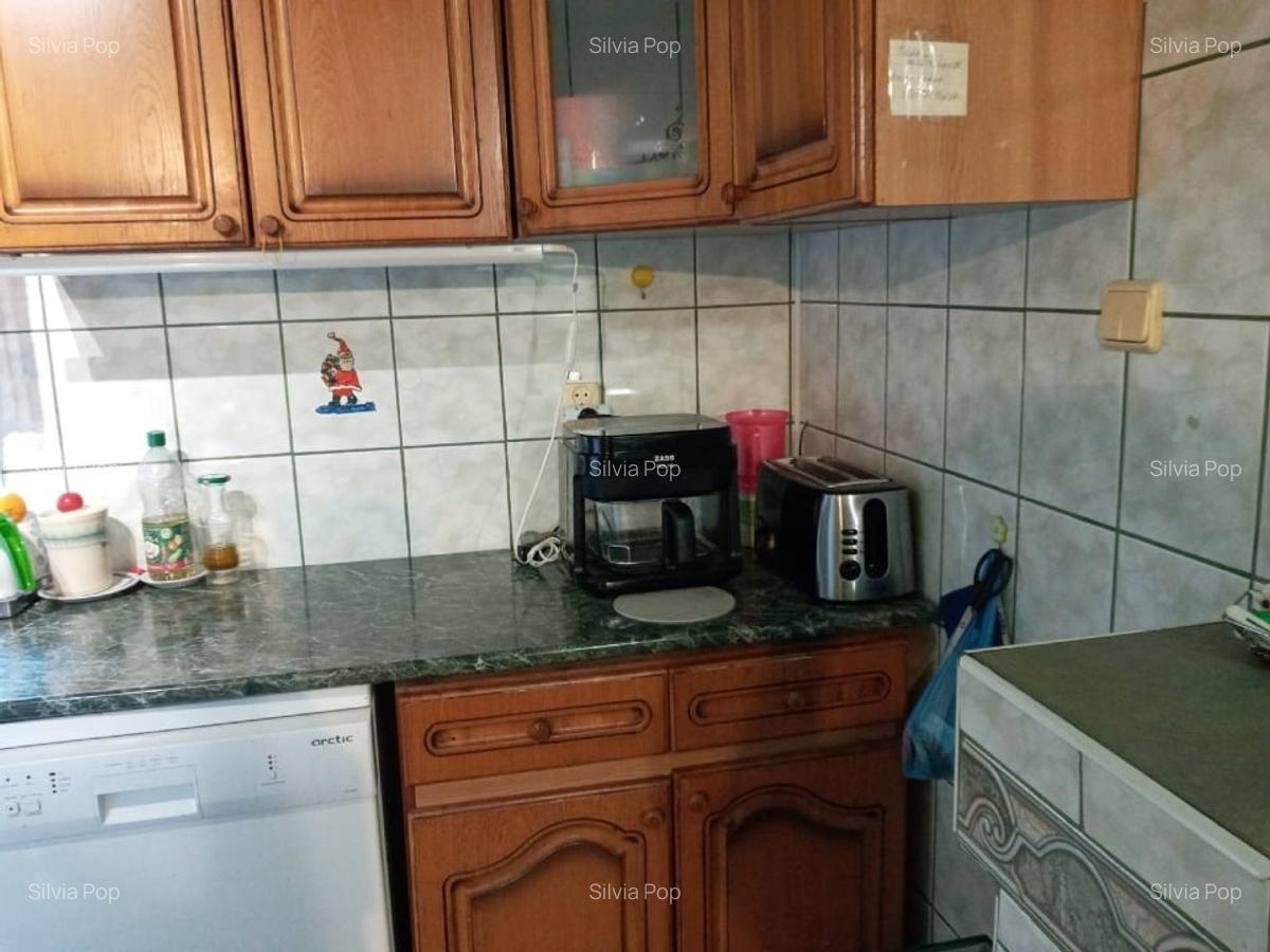 Casă  lac Galațui 5 camere 2600mp 2 bai terasa - 10 Casă  lac Galațui 5 camere 2600mp 2 bai terasa - 10