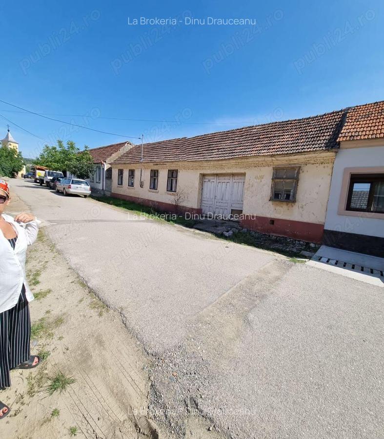 Liubcova - casa cu teren , 500mp !!! - 3