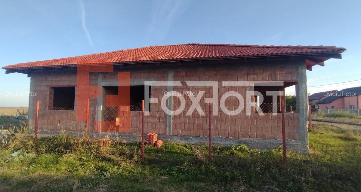 Casa individula la ROSU, 4 camere - Becicherecu Mic, teren 499 mp - 2