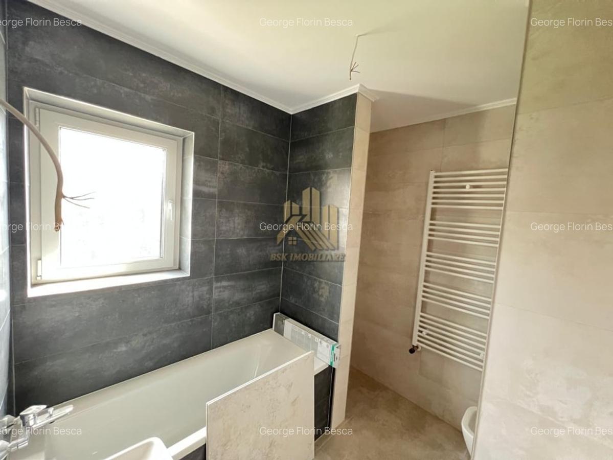 PENTHOUSE 4 CAMERE TRACTORUL COMISION 0 - 10