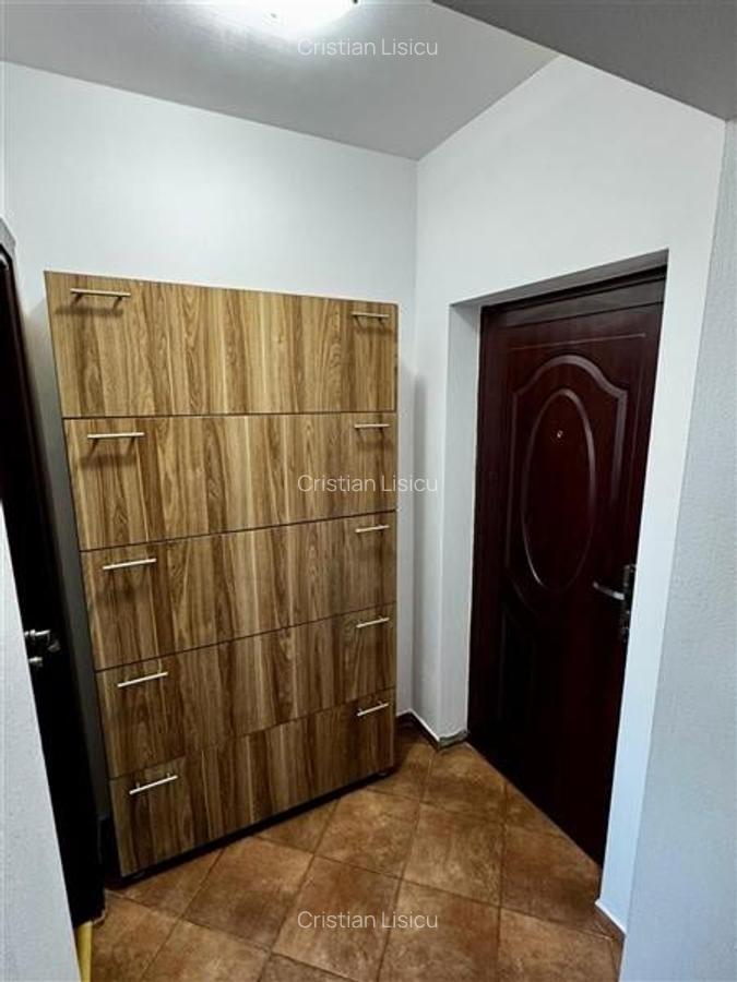 Apartament cu 3 camere  zona Girocului - 6