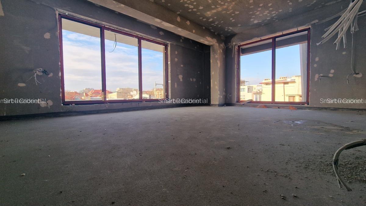 Apartament cu 2 camere decomandat în P-ța Muncii - 8