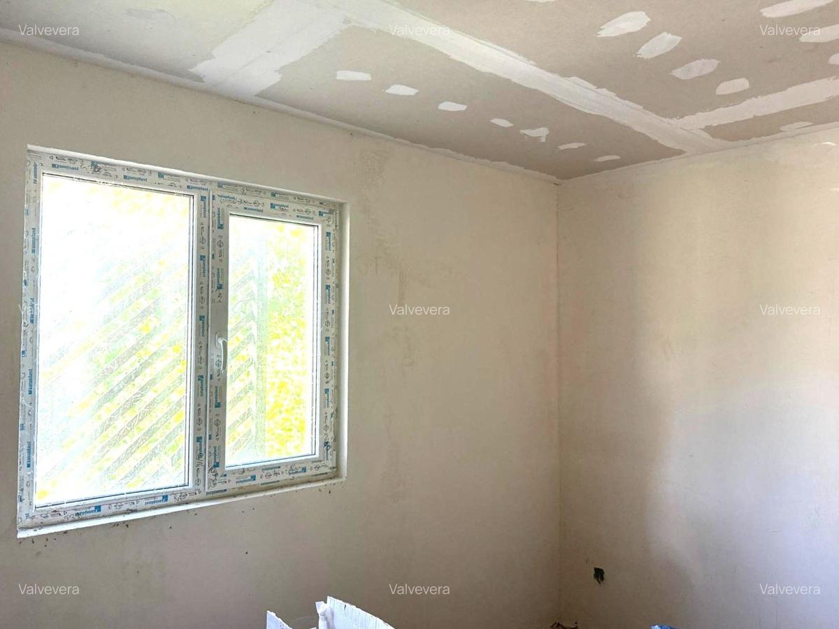 65.000 Euro casa+teren (in concesiune) 804 mp in com Branistea - 7