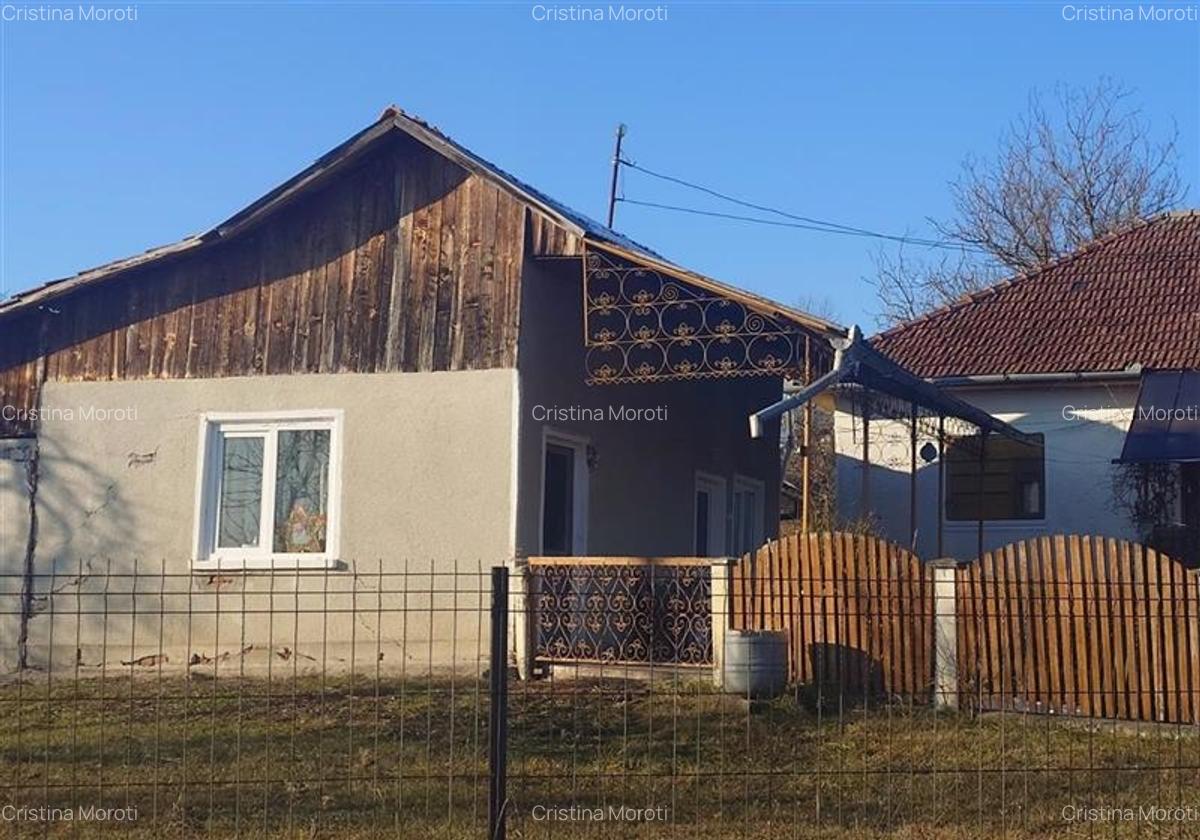 Casă cu 4 camere în Central - 8