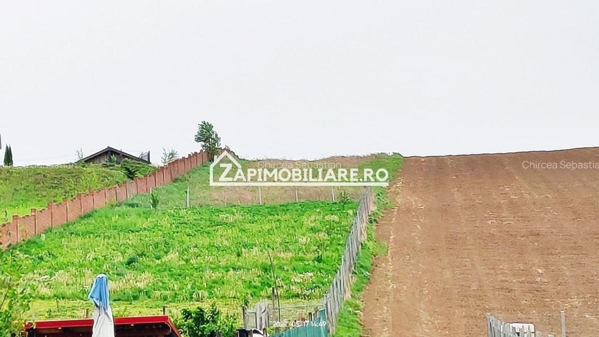 Sanisor - Teren intravilan 1812mp + 300 mp drum privat - 3