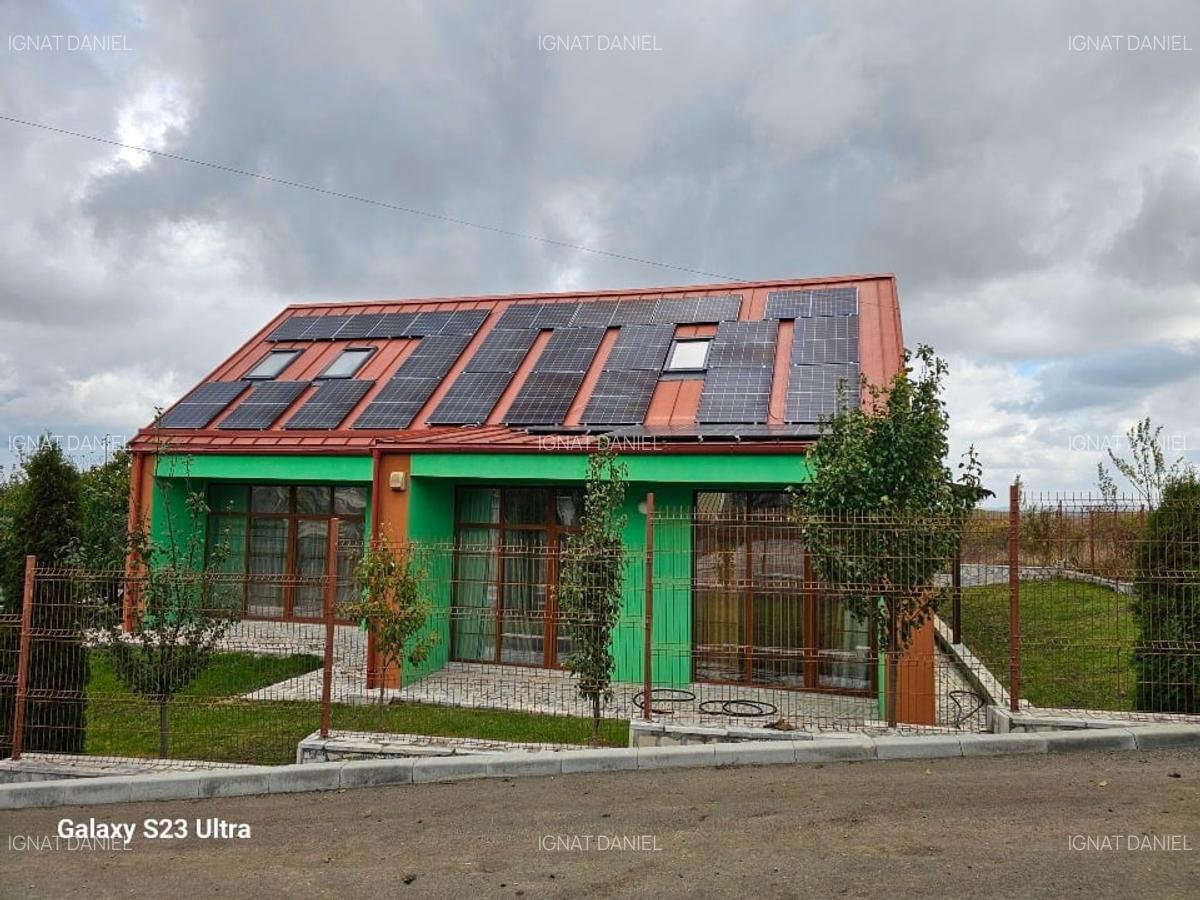Casa de închiriat Dezmir,  str. Avram Iancu, 950 E - 2 Casa de închiriat Dezmir,  str. Avram Iancu, 950 E - 2