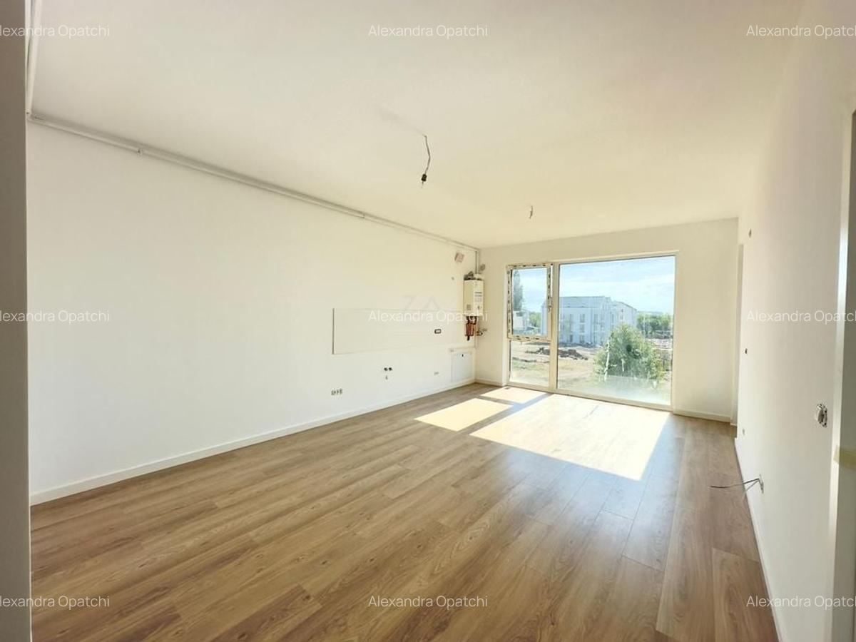 Etaj 1. Lift. Balcon mare. Loc de parcare. - 2