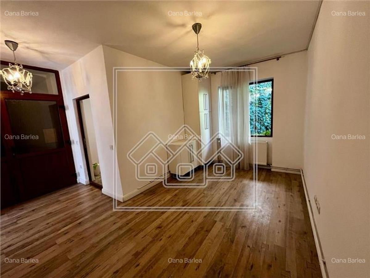 Spatiu comercial de 55 mpu - etajul 2 - Zona centrala - 9