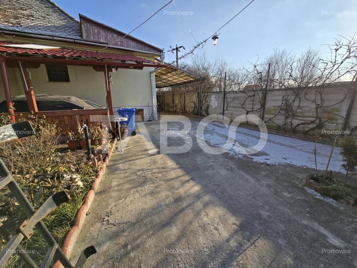 Casa individuala de vanzare 4 camere si curte 1310 mp Gusterita - 19