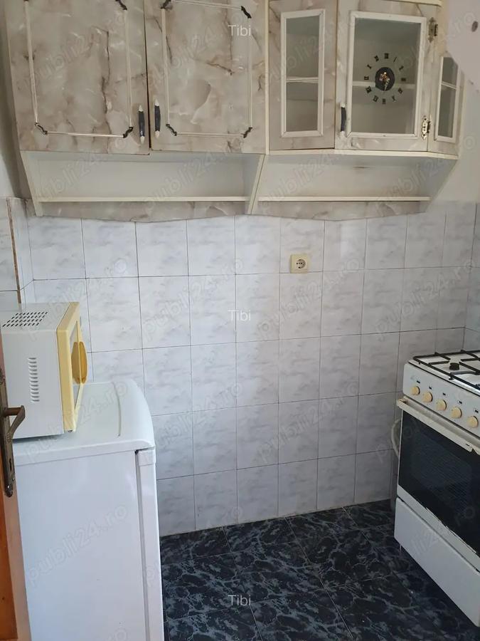 Se inchiriaza apartament cu o camera la casa curte comuna - 4