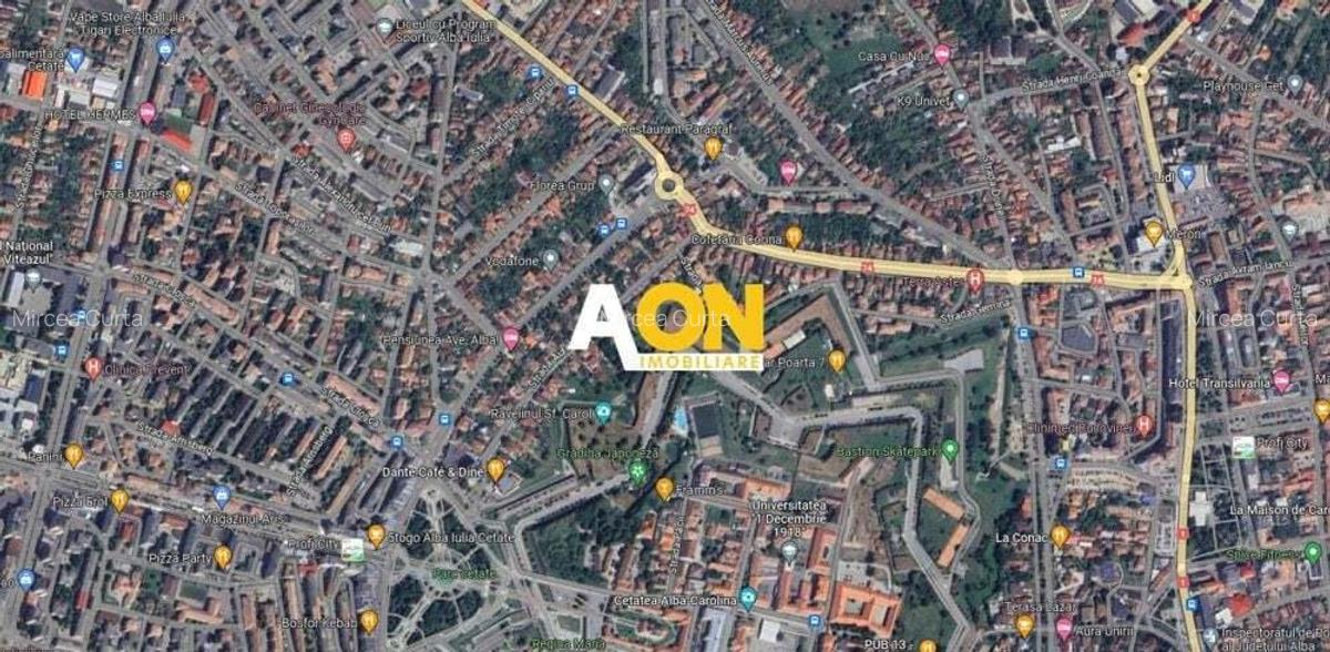 Casa de vanzare, deschidere la 2 strazi, 1000mp - 1