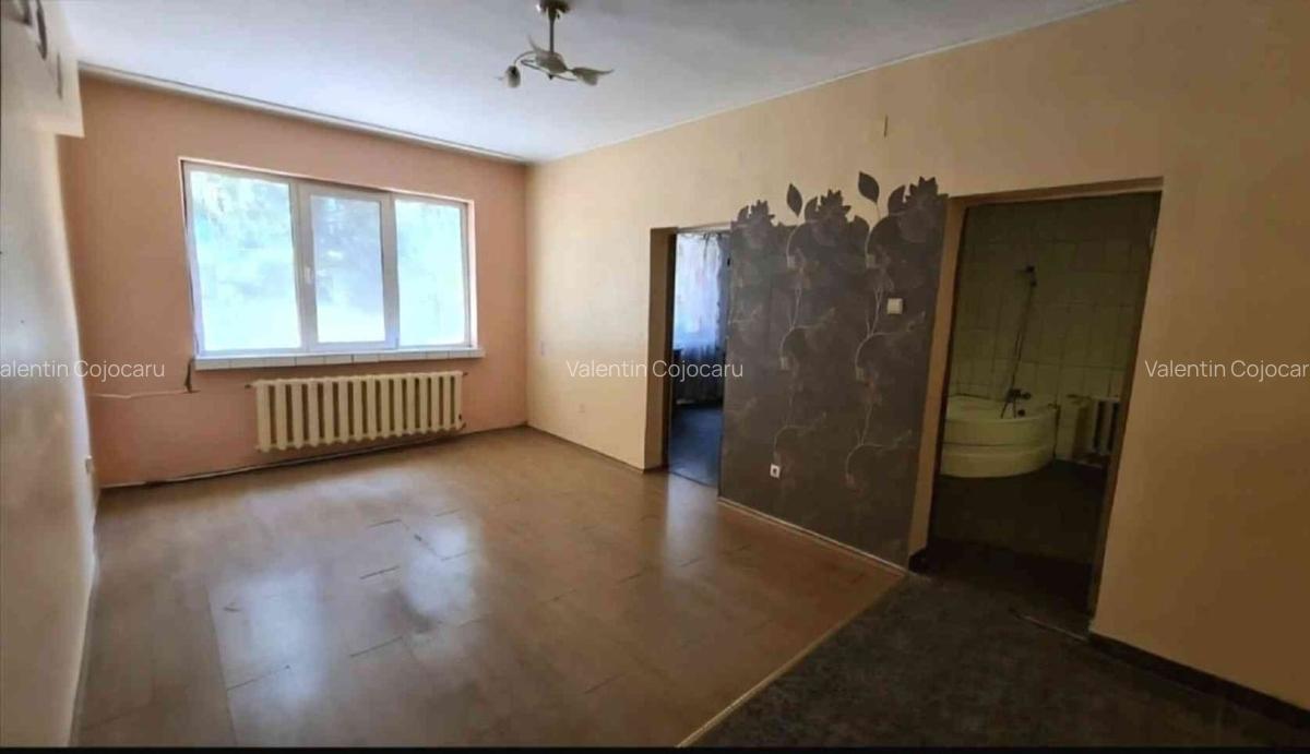 Apartament spațios 2 cam, CET, Proprietar - 1