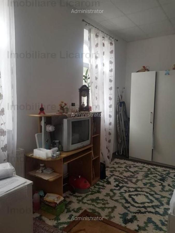 Apartament cu 2 camere semidecomandat în Brașovul Vechi - 9