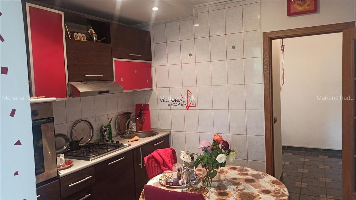 Apartament 3 cam, dec, et.4, bl.1982, 2 bai, Basarabia- Cernauti - 16