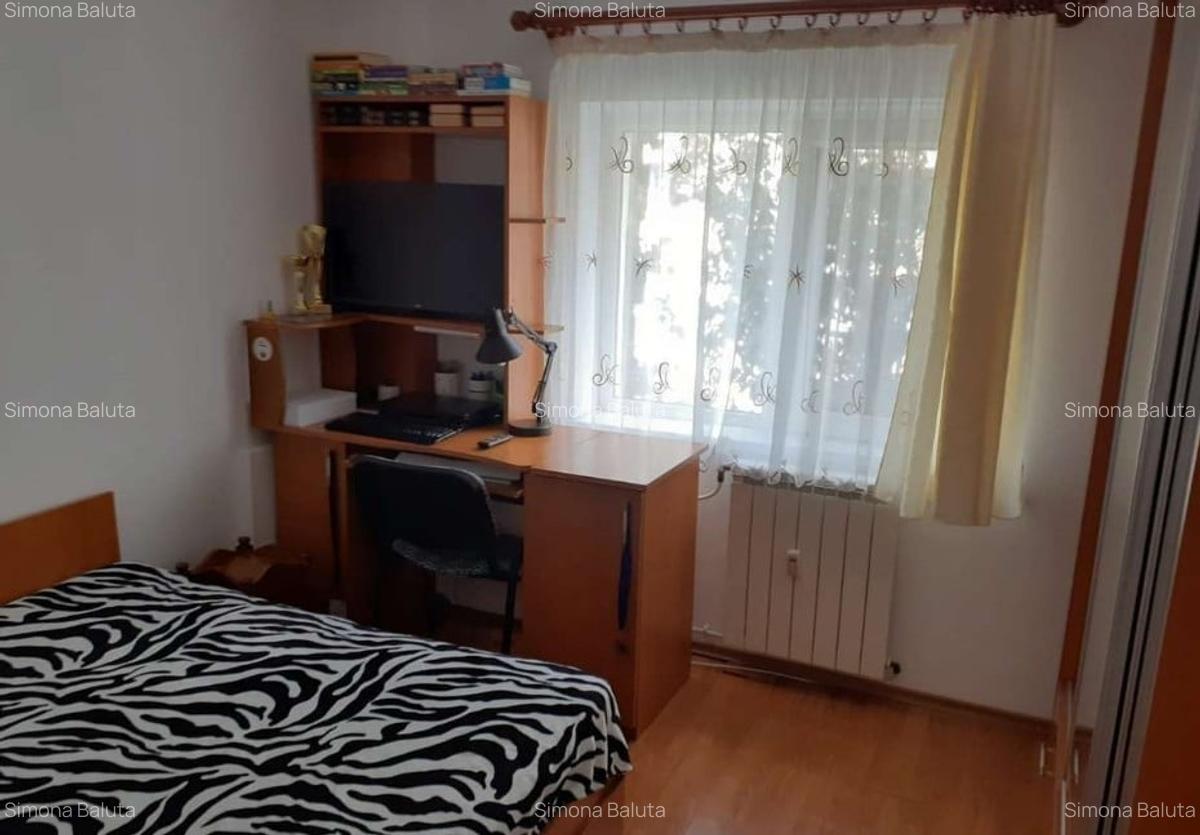 Vanzare apartament 3 camere zona Nerva Traian - 2