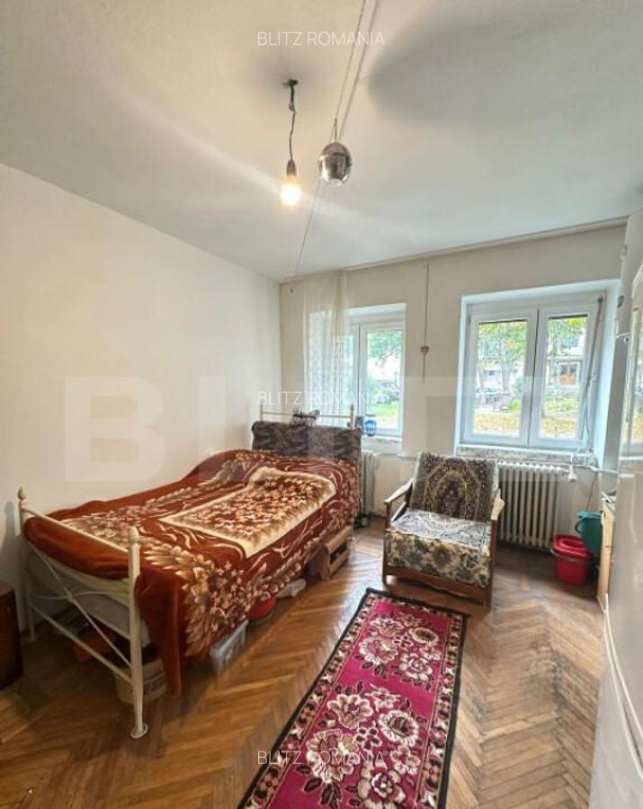 Garsoniera la parter, ideala pentru birou sau spa?iu come - 1 Garsoniera la parter, ideala pentru birou sau spa?iu come - 1