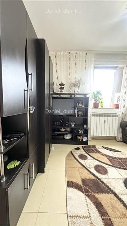 Garsoniera Complet Mobilata si Utilata, Etaj 1, zona Palas - 1