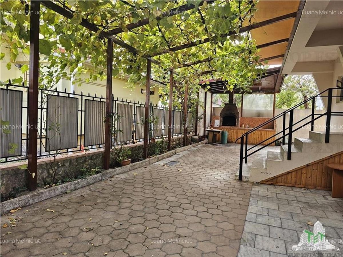 Vila turistica la cheie, foarte aproape de plaja - Mamaia Nord - 16