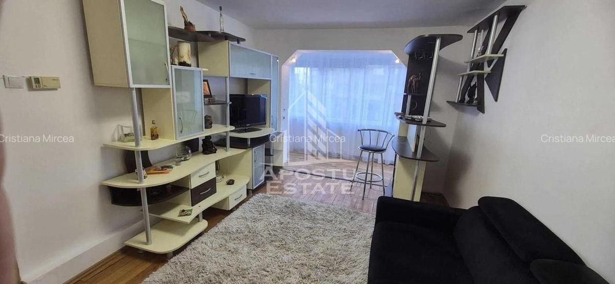 Apartament cu 3 camere semidecomandat, mobilat în Șagului - 1