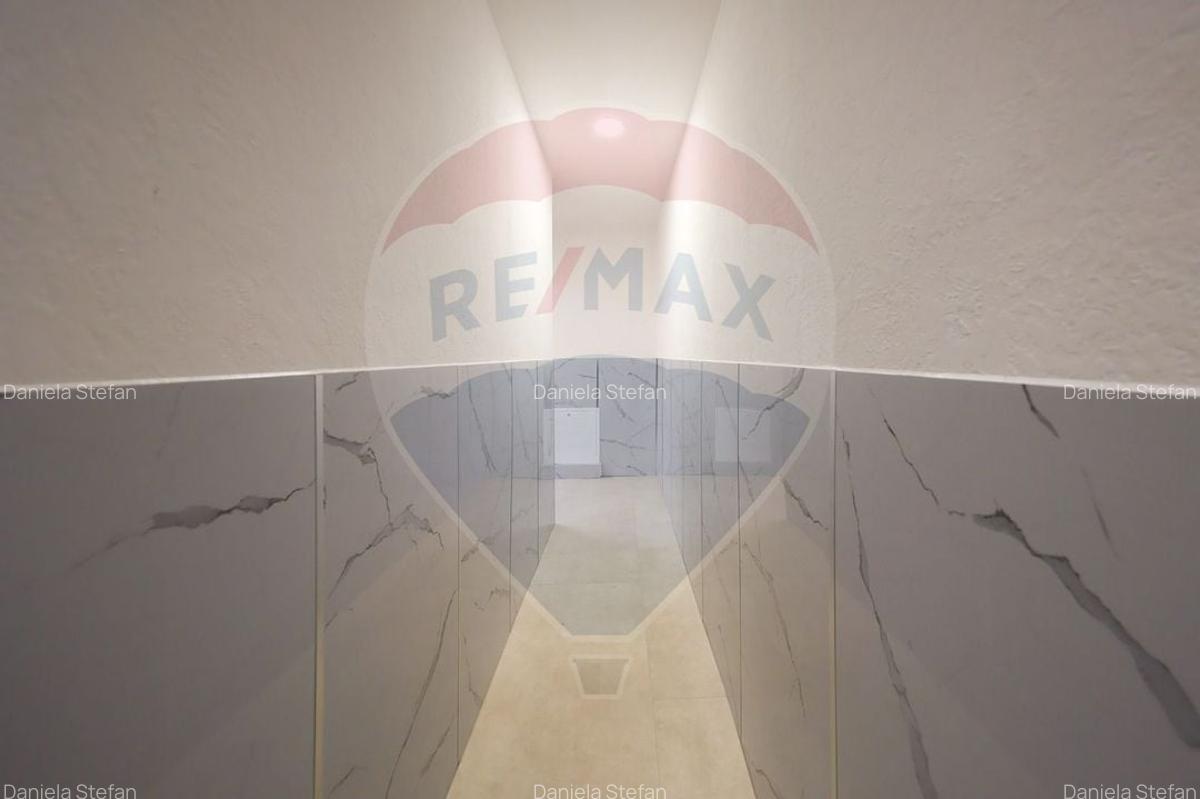 Constructie comerciala P+2 functiuni mixte  - str. Iuliu Maniu - 19